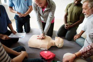 Cursos emergencias medicas codigo SENCE Chile